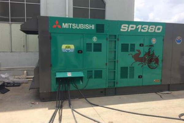 金坛为什么有些柴油发电机组的输出电压可以调节？