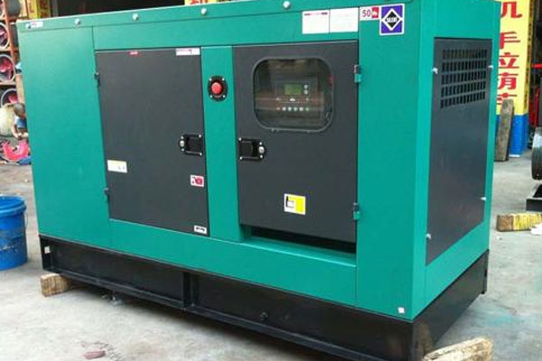 金坛如何检查机油的使用时间？