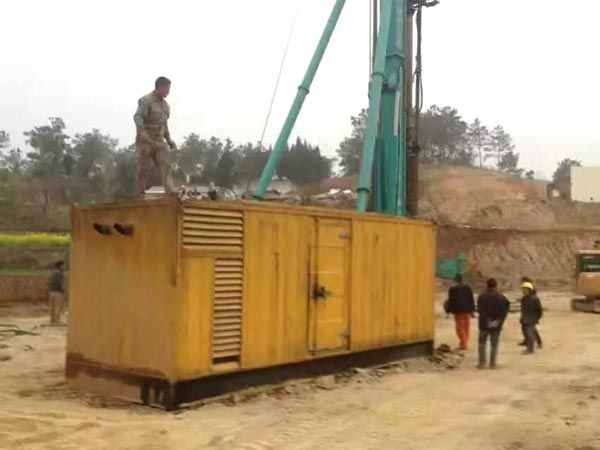 金坛如何判断水冷式机油散热器密封件是否需要更换？